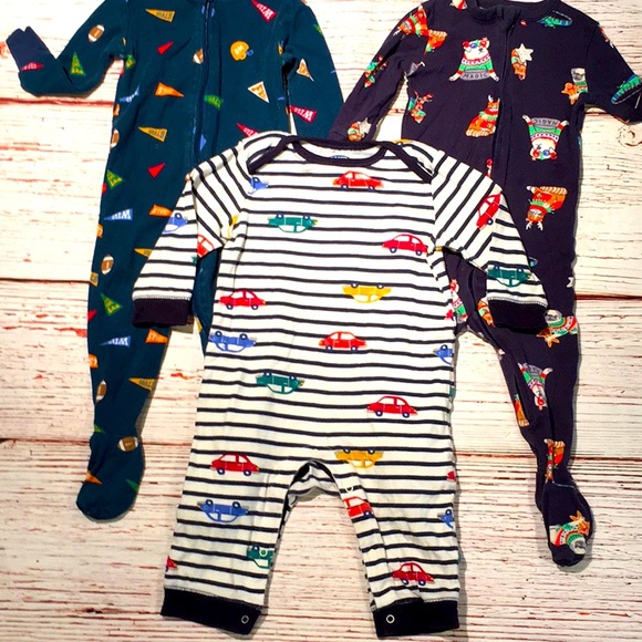 Lot of 3 Old Navy 6-12 Month Onesies - Picture 1 of 9